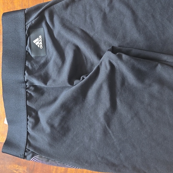 NWT Adidas Holiday Shine Black Graphic Leggings Size Small - Picture 12 of 16